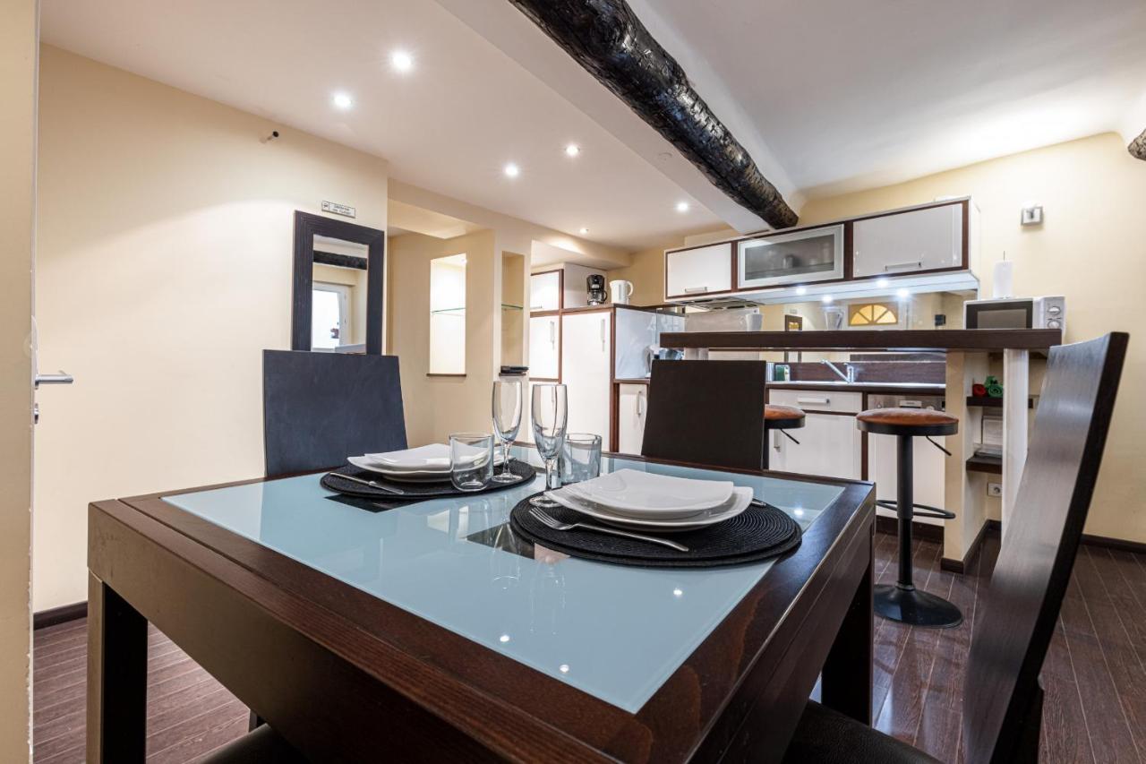 Atypical Cozy 1 Bdr Old Town Apartment Nice Luaran gambar